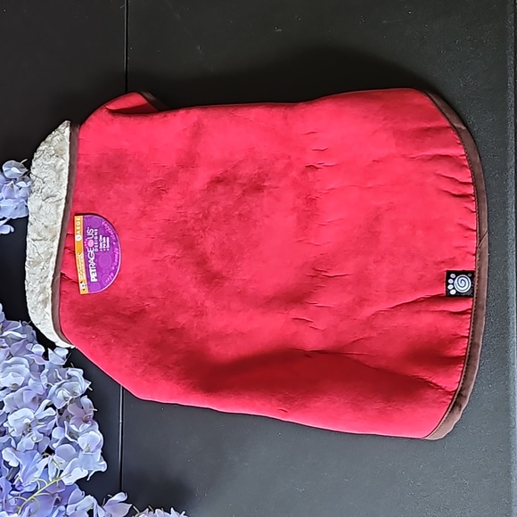 Petrageous Designs Red Sherpa Dog Jacket Size Large NWT - Picture 2 of 8